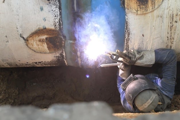 Enhancing the utilization of welding equipment