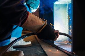 What Is the Best Gas for MIG Welding Stainless Steel - YesWelder