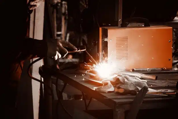 Stick welding with sparks