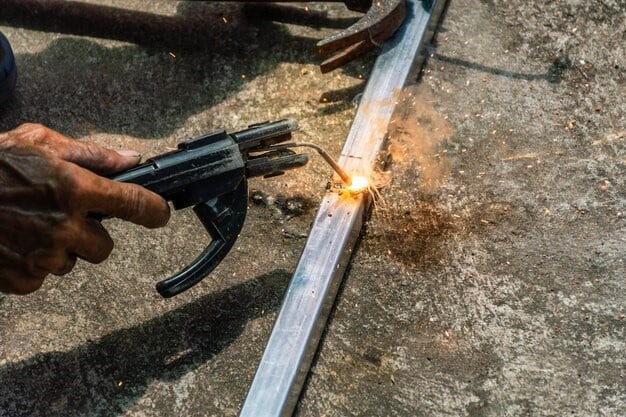 Understanding Different Types of Welding Guns - YesWelder