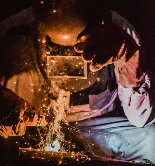 Master welding electrode numbers with our expert guide! Learn AWS codes, international standards, and pro tips for perfect welds. Start now!