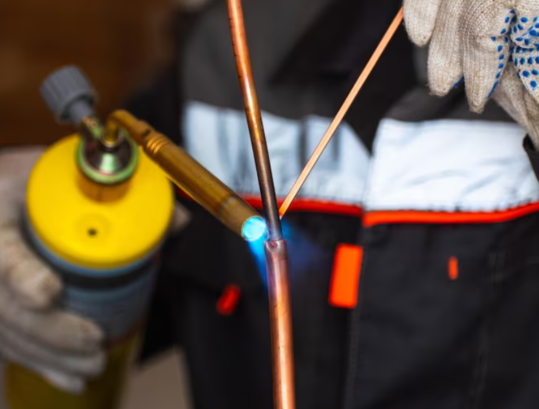 The gas used for tig welder can be helium, argon or a mixture